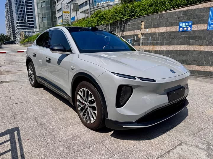 NIO EC6