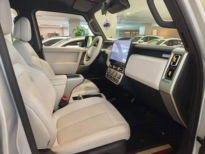 iCAR Super V23