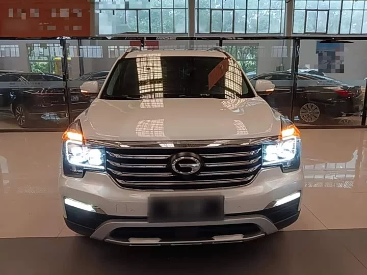 GAC Trumpchi GS8