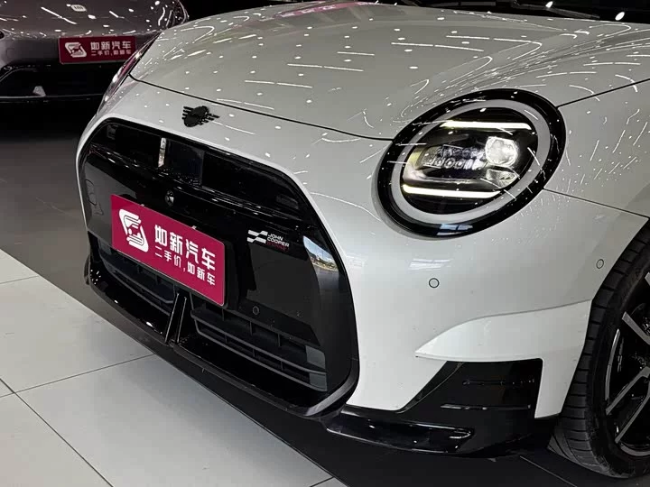 MINI ELECTRIC COOPER