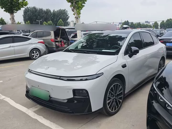 Leapmotor Leap running B01