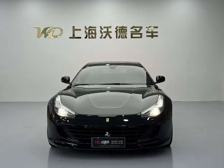 ferrari GTC4Lusso