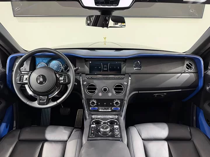 Rolls Royce Cullinan