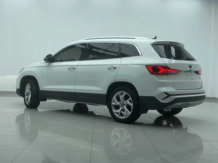 Jetta VS7