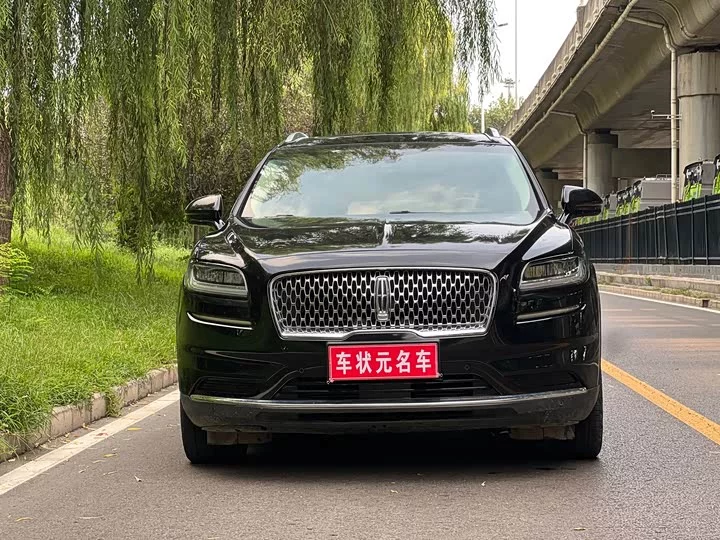 Lincoln navigator