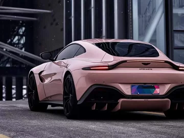 Aston Martin V8 Vantage