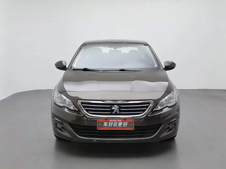 Peugeot 408