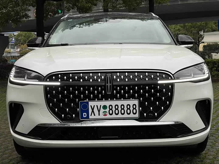 Lincoln adventurer