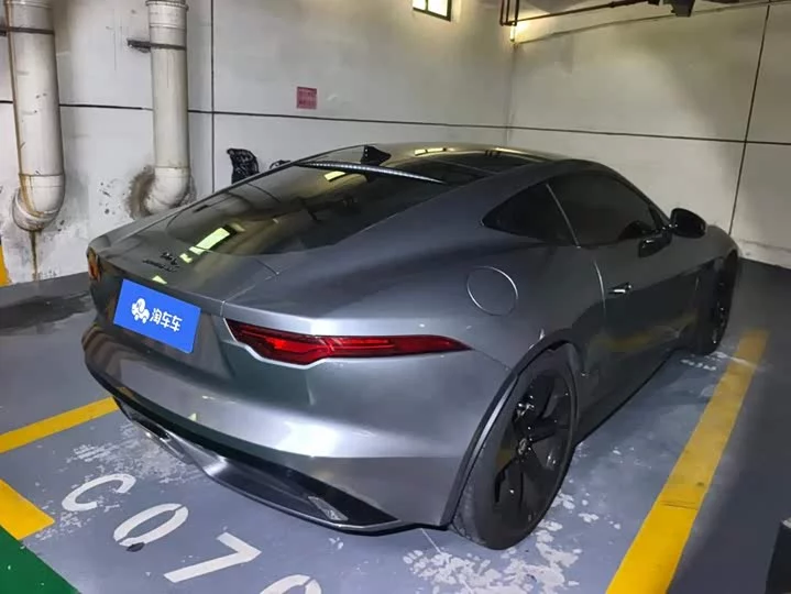 Jaguar F-TYPE