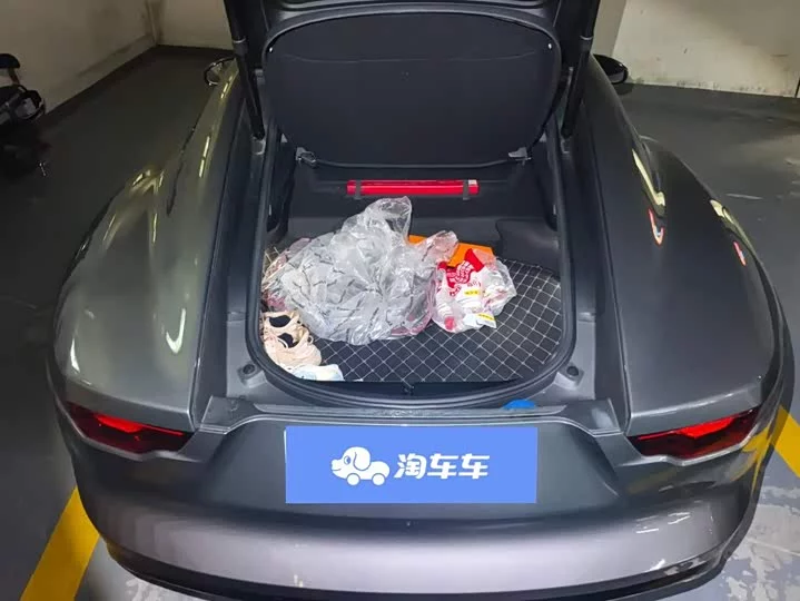 Jaguar F-TYPE