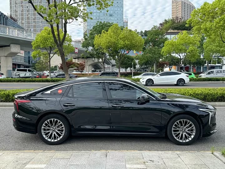 FAW Besturn B70