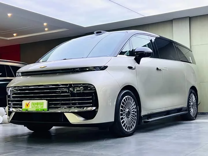 Geely Galaxy V900