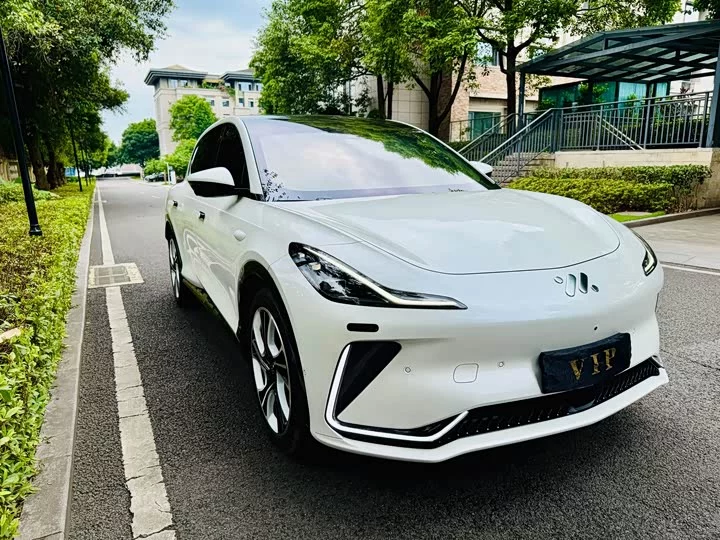 Zhiji LS7
