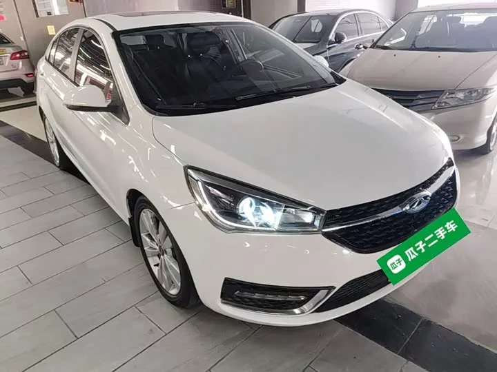 Chery Arrizo 5