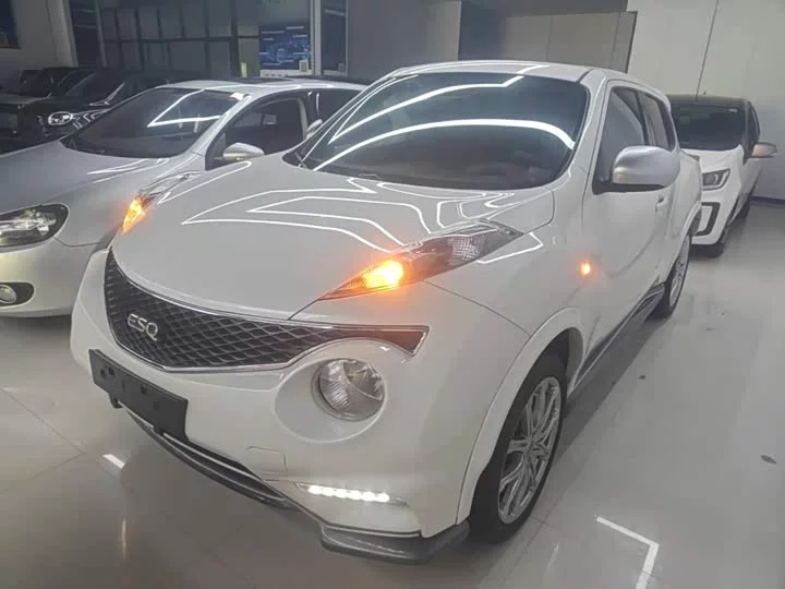 Infiniti ESQ