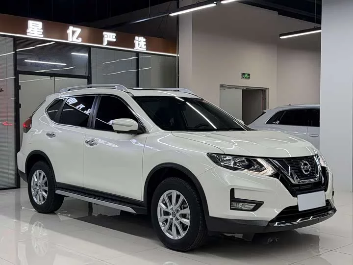 Nissan Qijun