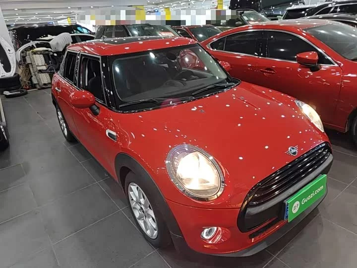 MINI 