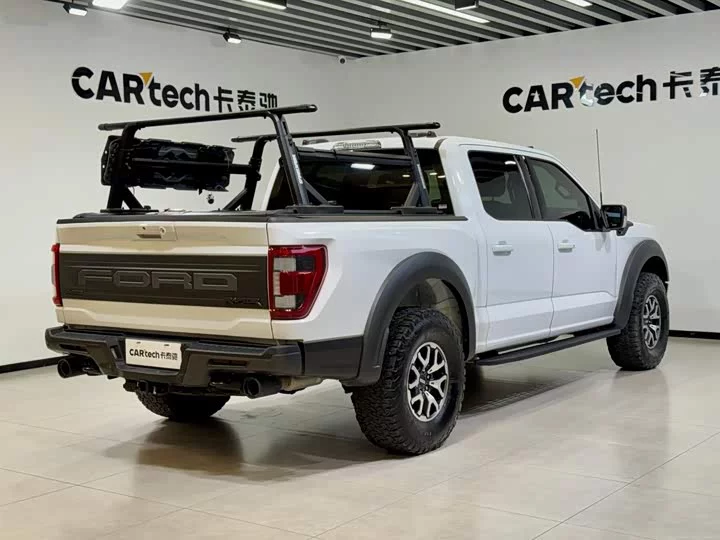 Ford F-150 Raptor