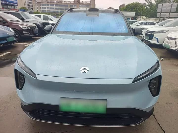 NIO ES6