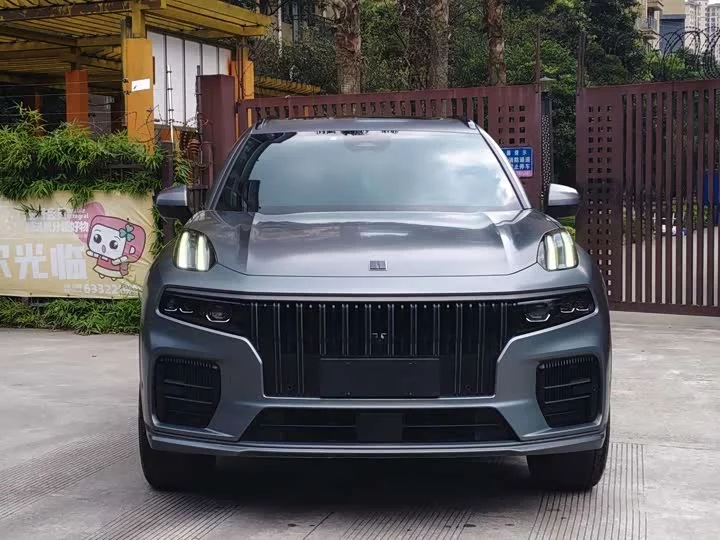 Lynk & Co 09