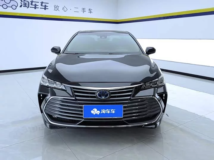 Toyota asian dragon