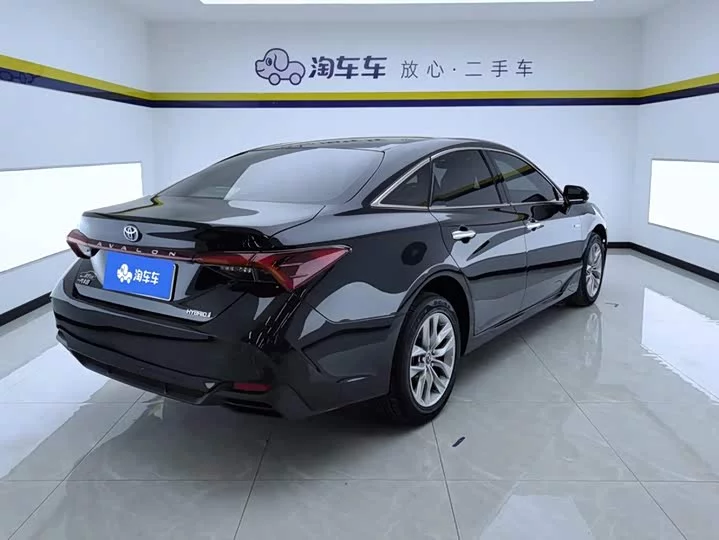 Toyota asian dragon