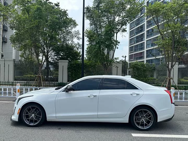Cadillac ATS-L