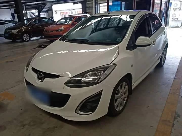 Mazda 2