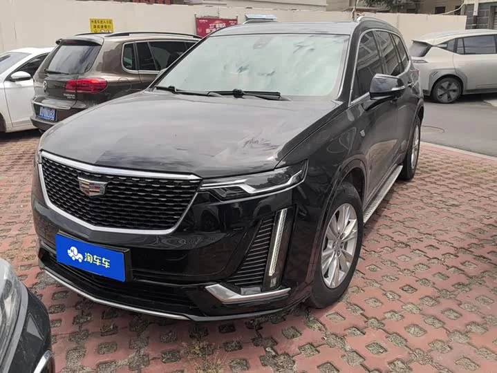 Cadillac XT6