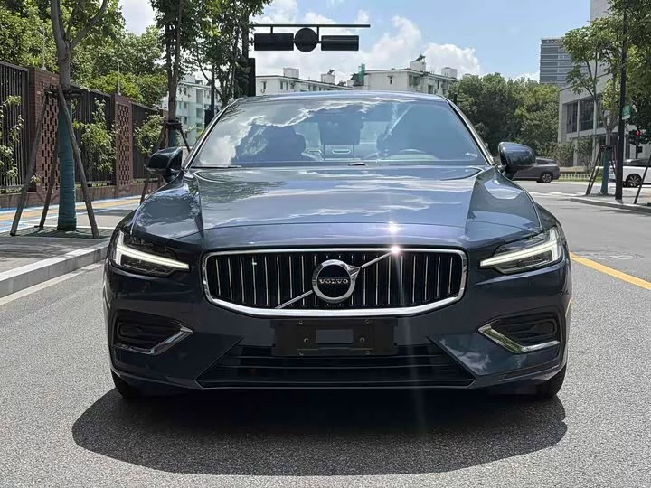 Volvo S60