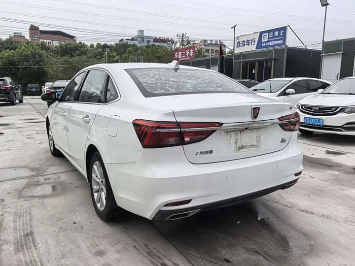 Roewe i6 Classic