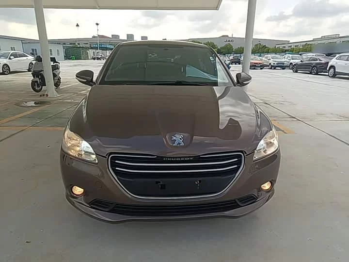 Peugeot 301