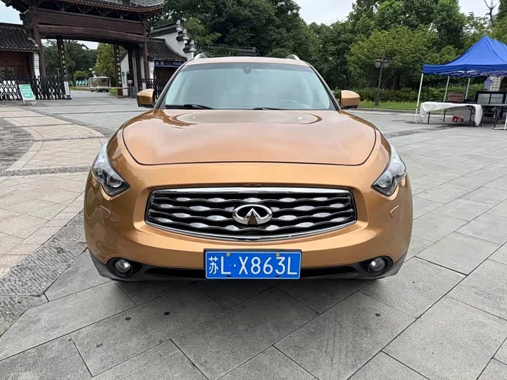 Infiniti FX
