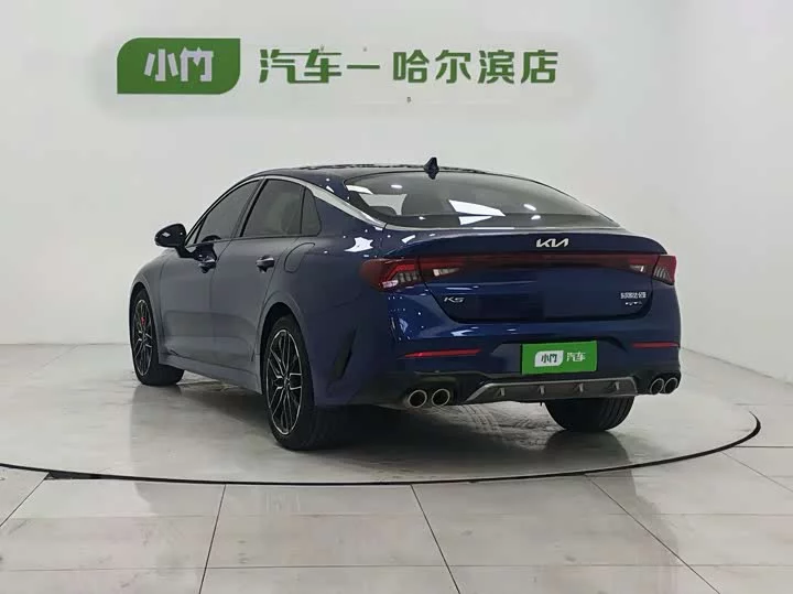 kia K5