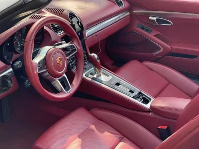 Porsche 718