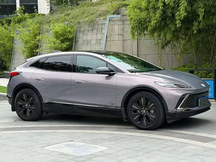 Buick E4