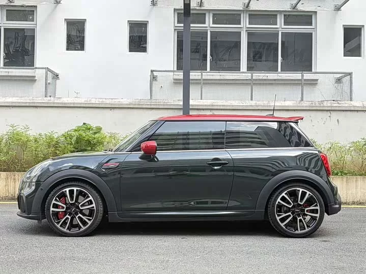 MINI JCW