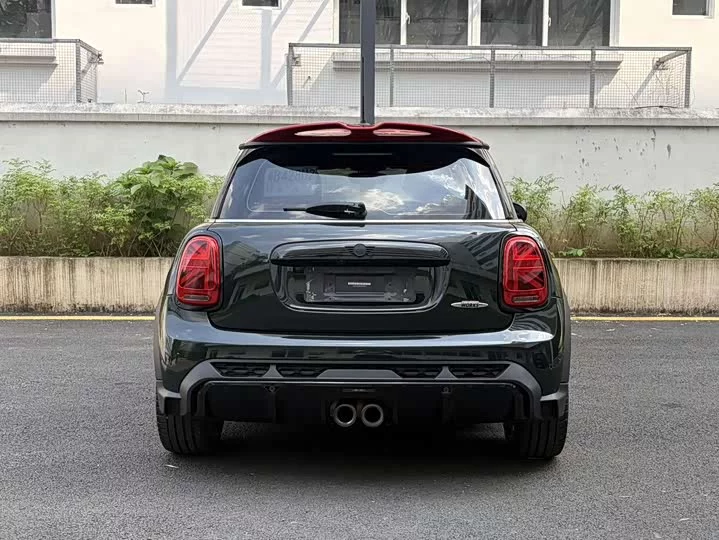 MINI JCW