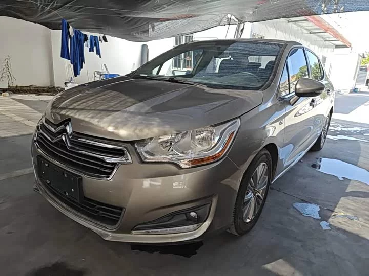 Citroën C4L