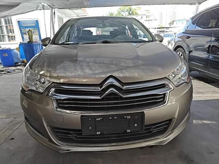 Citroën C4L