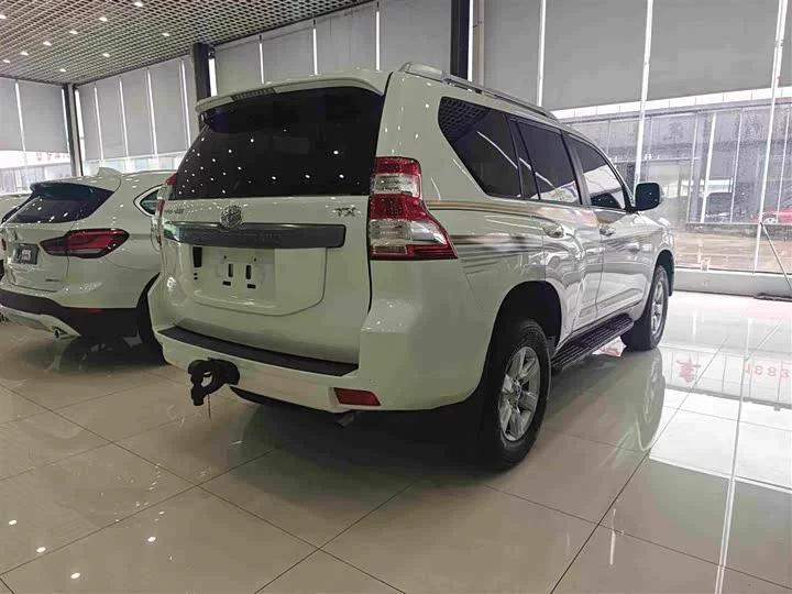 Toyota prado