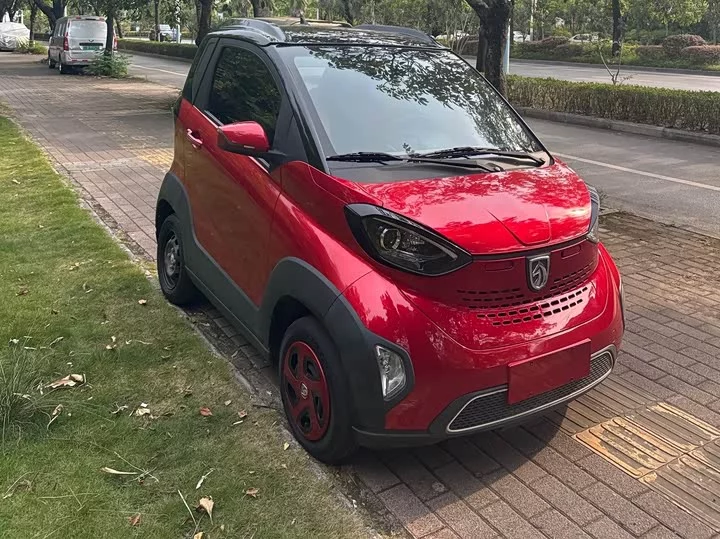 Baojun E100