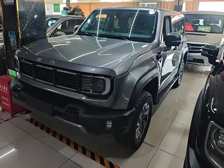 BAIC BJ40