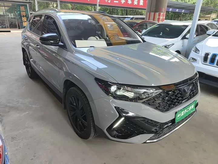 Jetta VS5