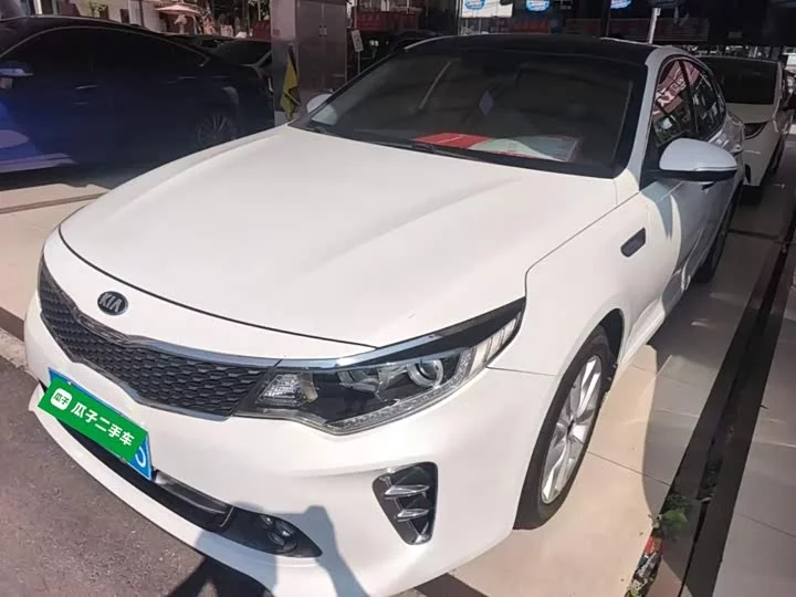 kia K5