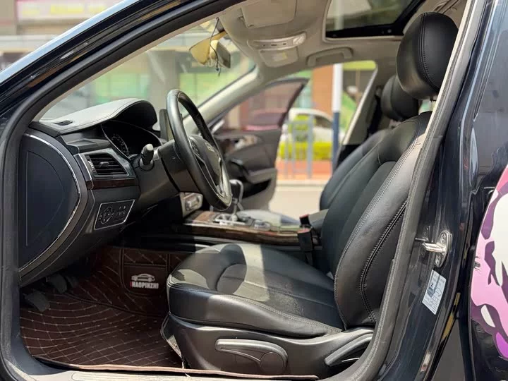 Zotye Z700