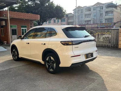 Geely Galaxy E5