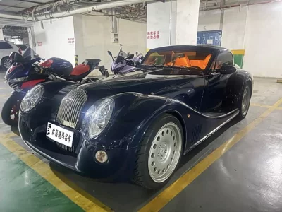 morgan Aero 8