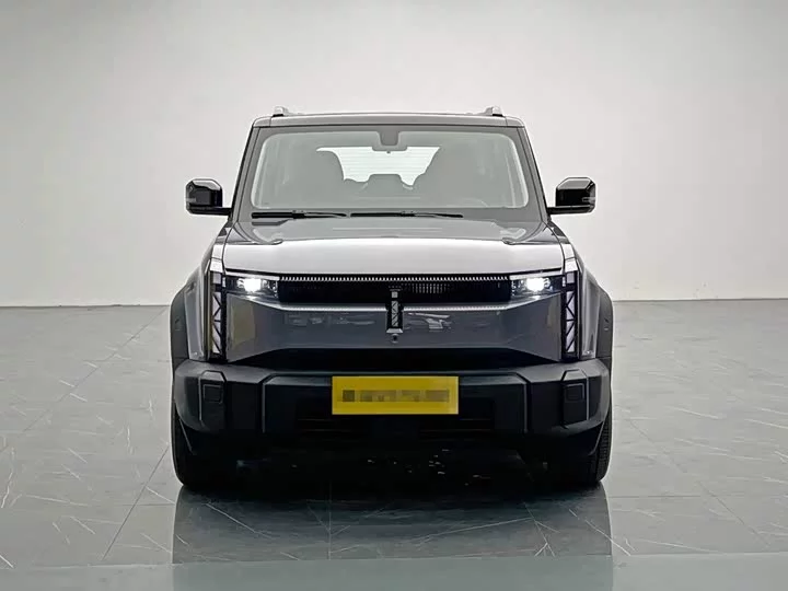 iCAR 03