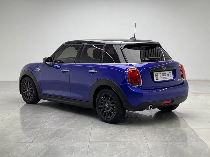 MINI 